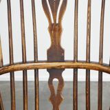 Set of 2 very charming antique English highback Windsor dining chairs