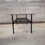 table basse fer forgé verre laiton vintage 1950