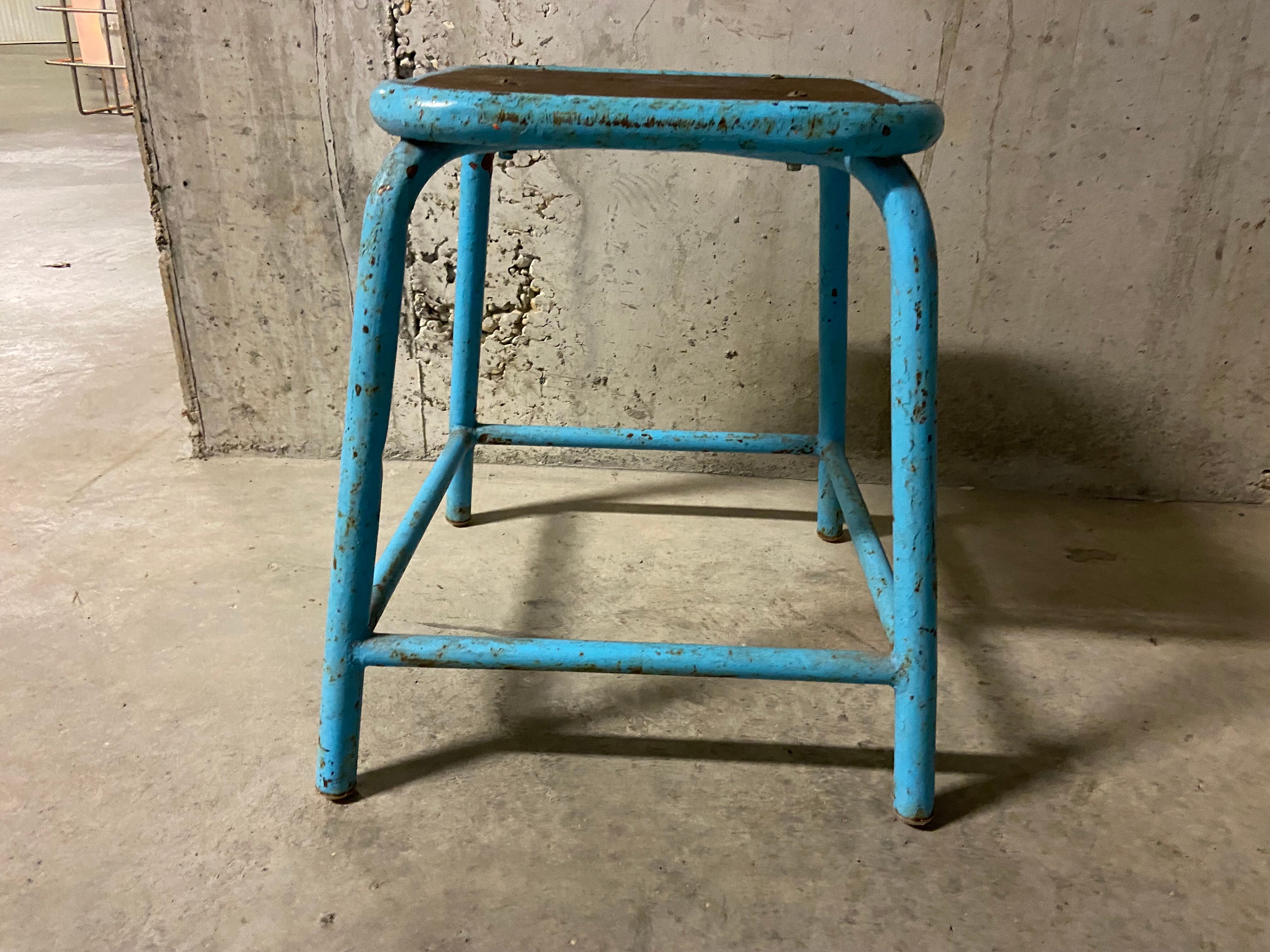 Factory stool 50s