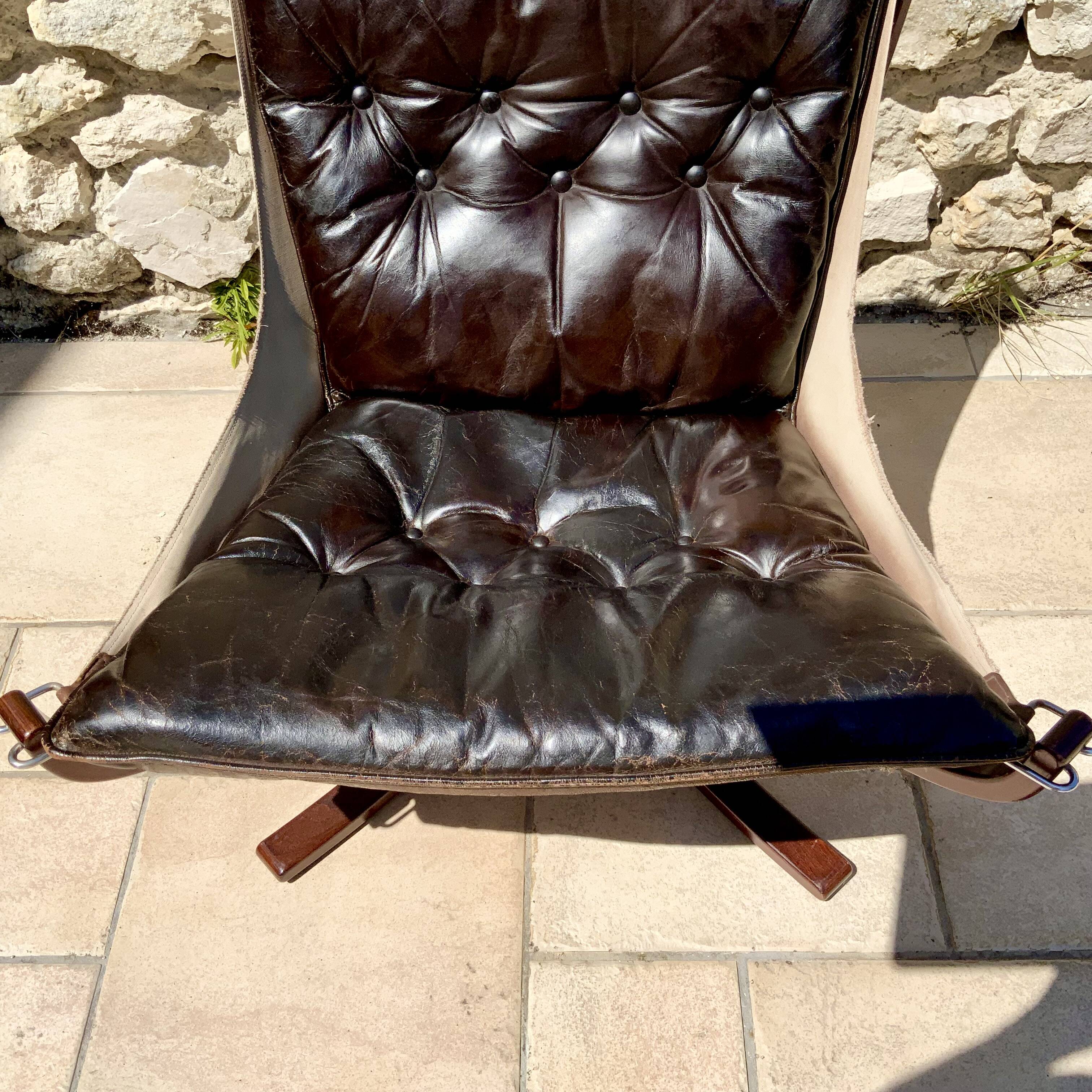 Pair of Scandinavian armchairs, Falcon by Sigurd Ressel, 1970s, produced