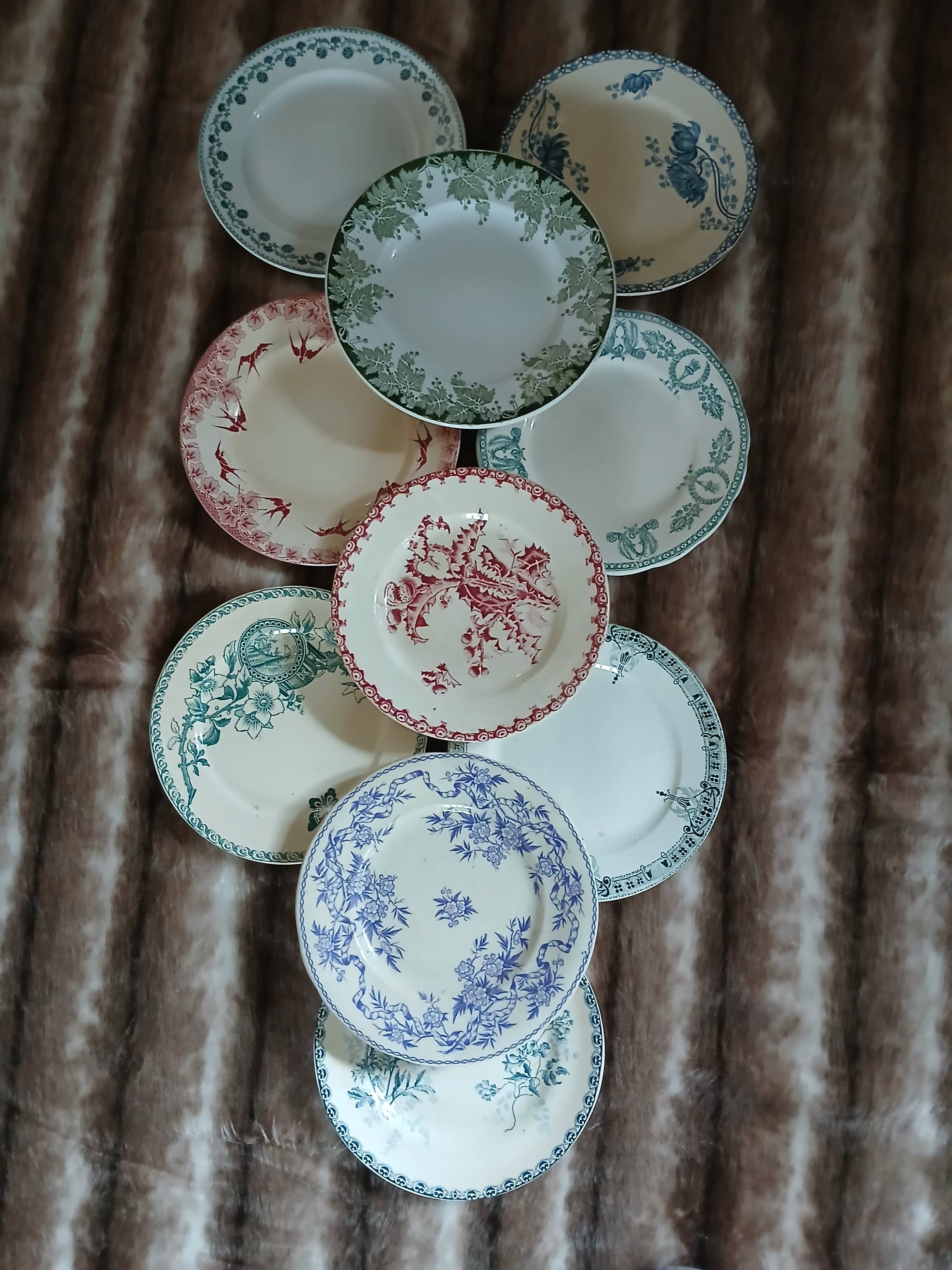 10 antique flat plates in ironstone