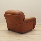 Brown armchair, Italian design, 1970s, production: Italy
