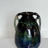 Handmade vase in mixed earth