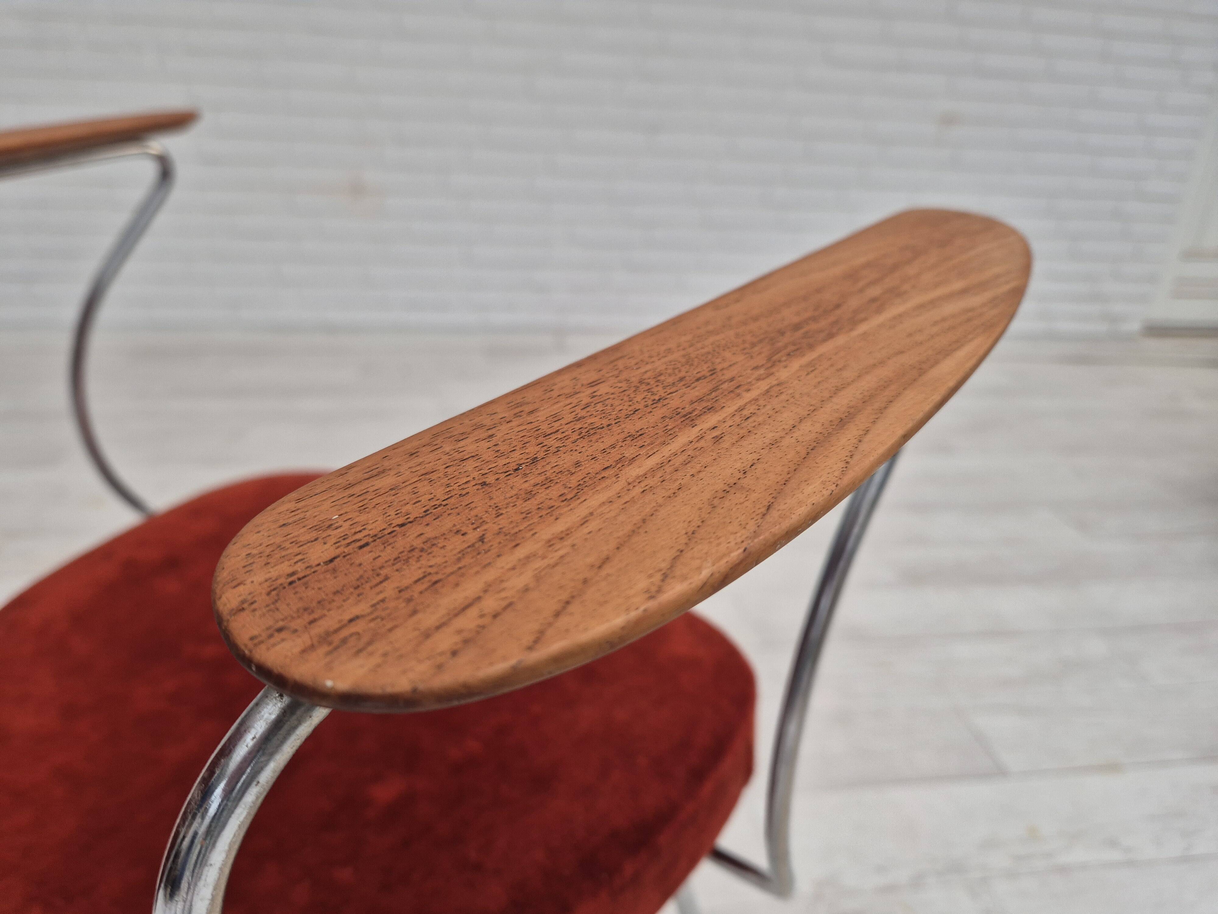 Fauteuil danois des années 1960, état d'origine, accoudoirs en bois de teck, acier chromé.