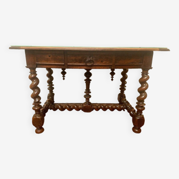 Table bureau Louis XIII en noyer sculpté XIX siècle