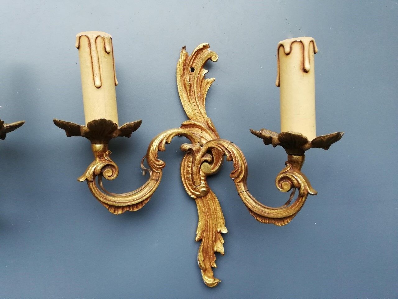 Pair of Louis XV-style wall light