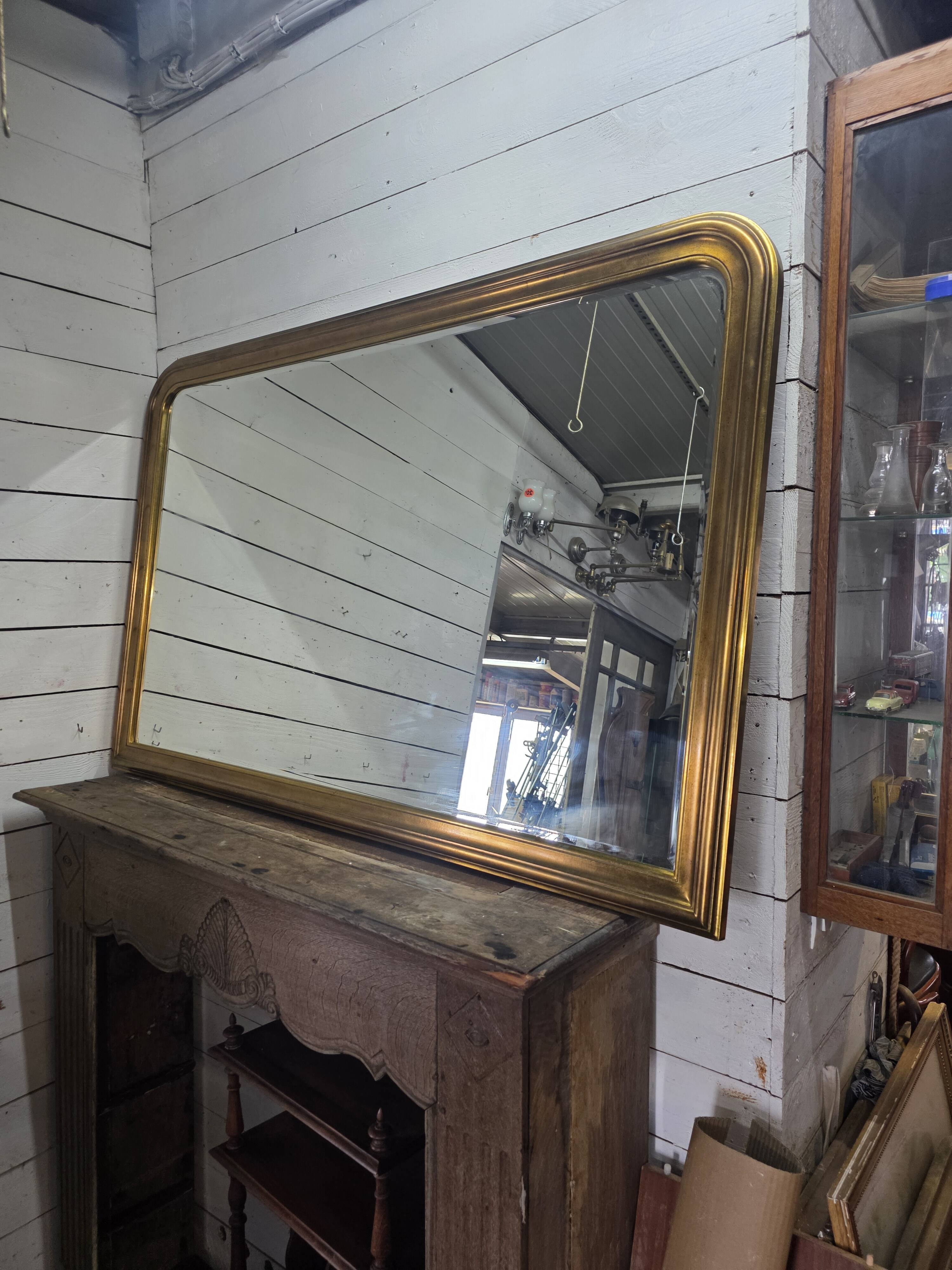Louis Philippe style gilded mirror, mid-20th century, bevelled mirror.
