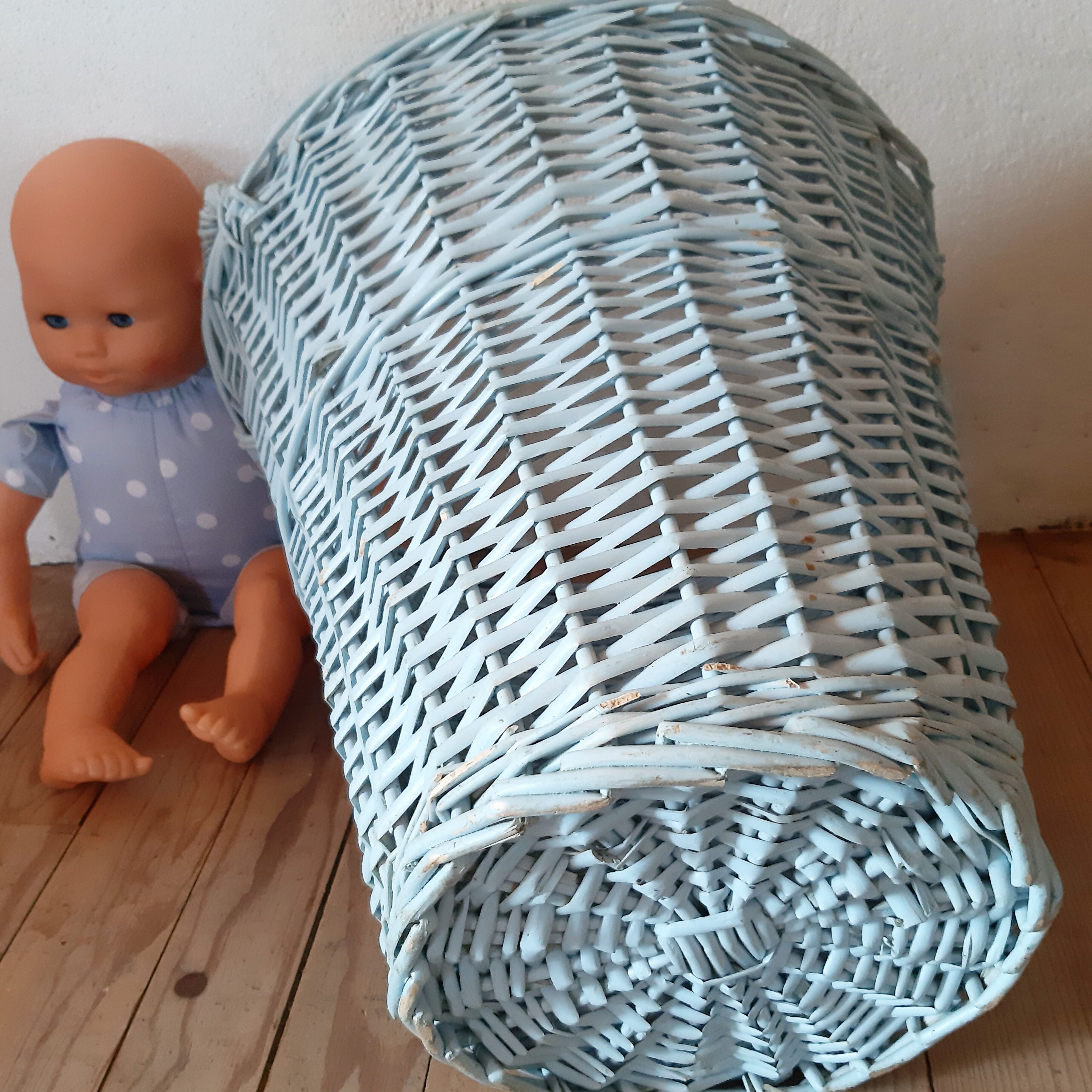 Vintage wicker paniery painted blue