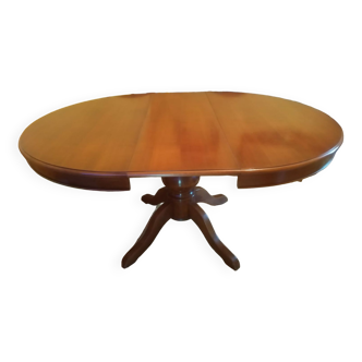 Round table with extension