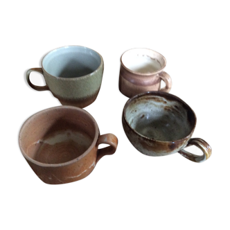 Set of 4 stoneware cups