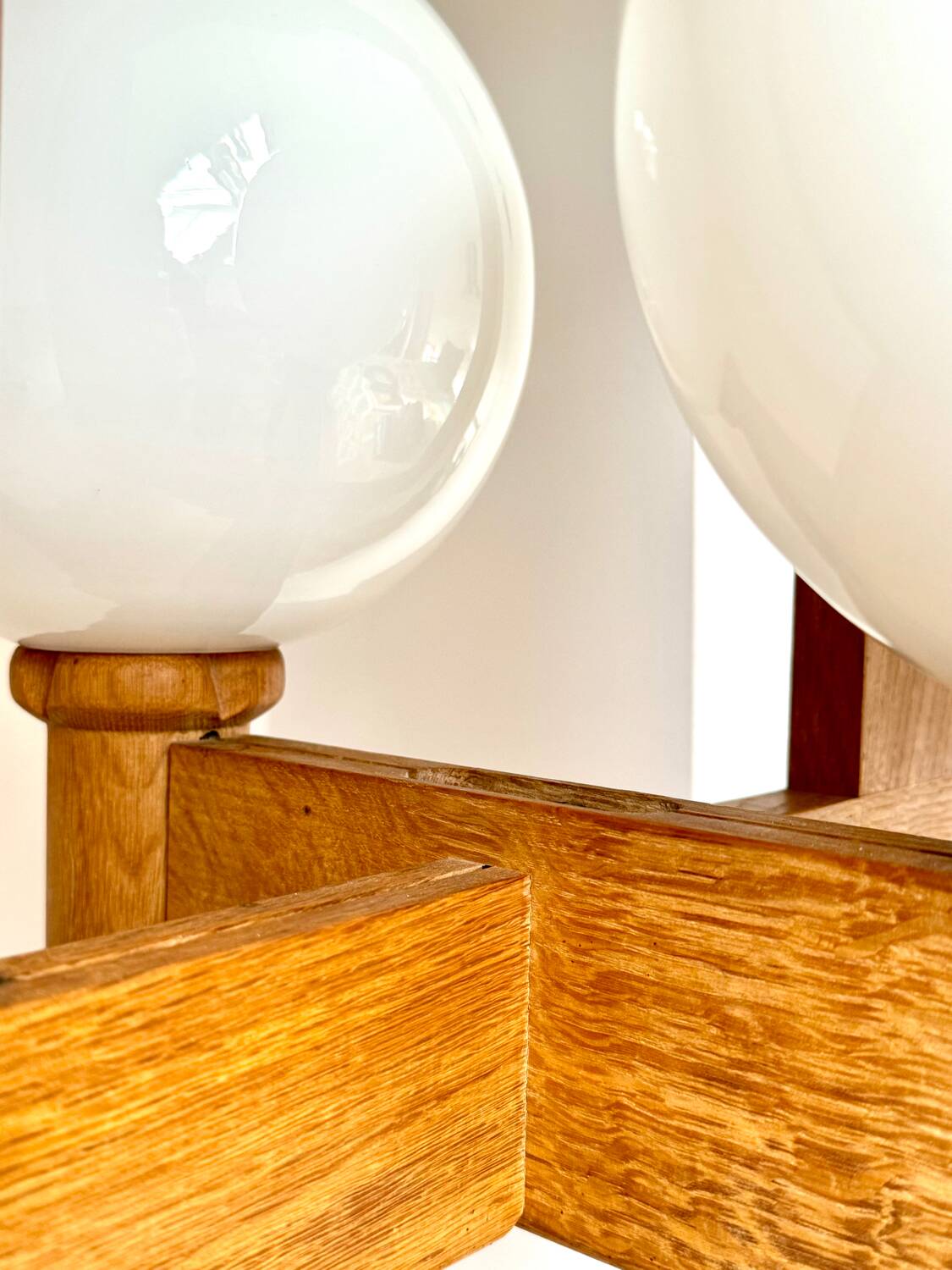 Mérignies Guillerme and Chambron ceiling light