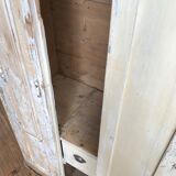 Wooden workshop vestiary