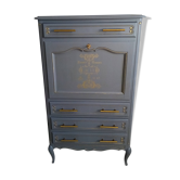Secretary “léon”