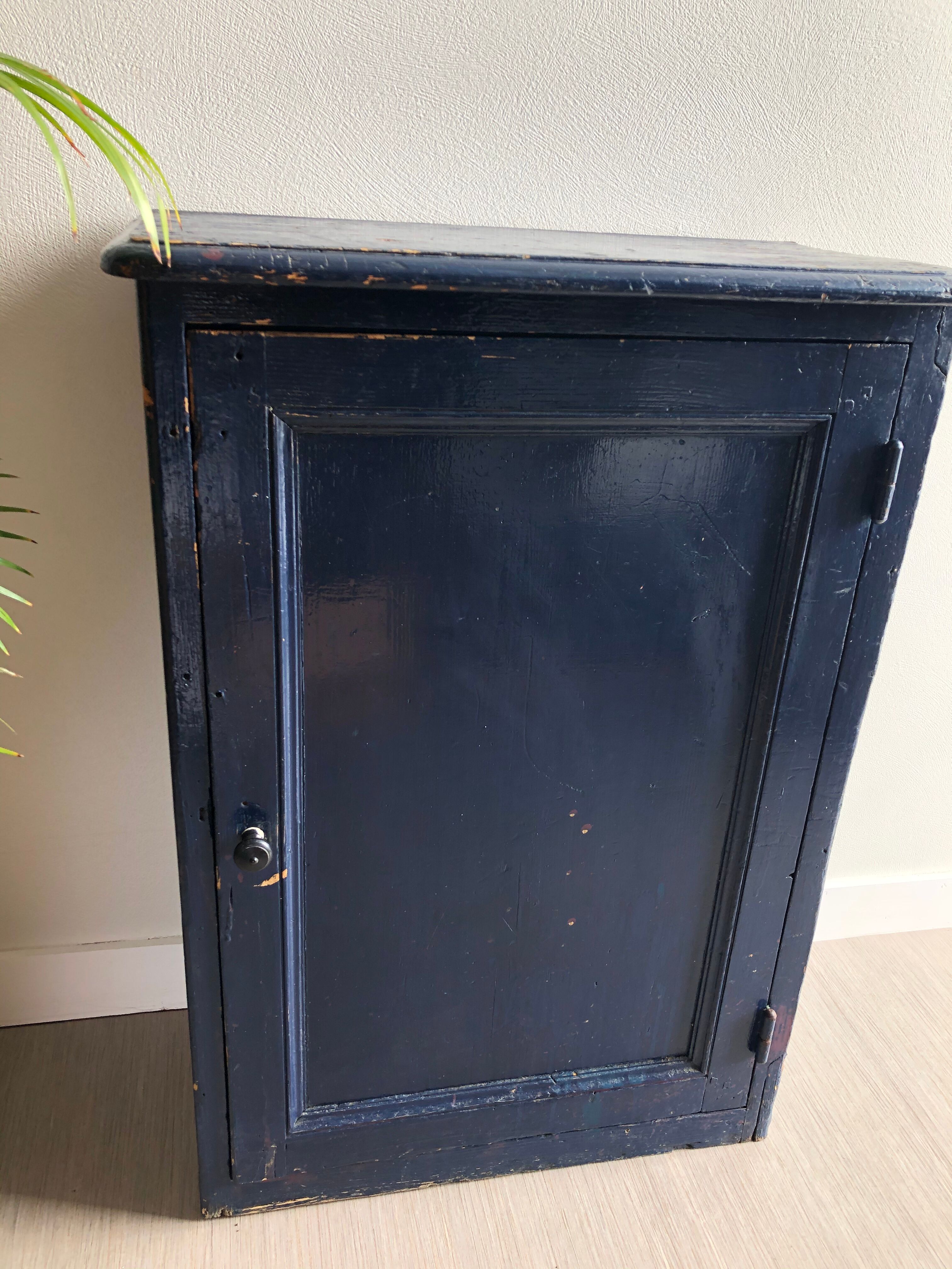 Patinated confectionery buffet