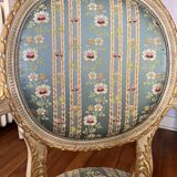 Paire de fauteuils style Louis XVI