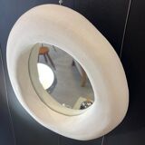 Round mirror