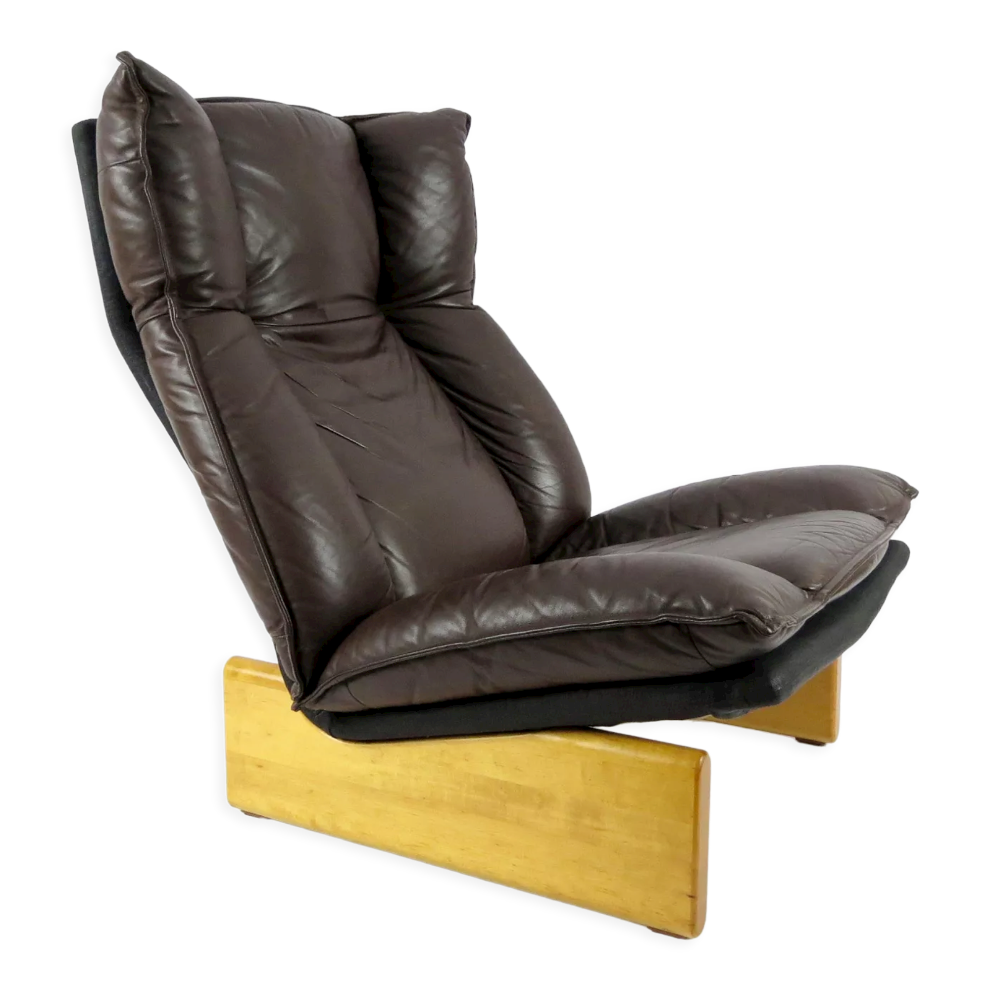 Dutch leather lounge chair from Leolux, 1970s