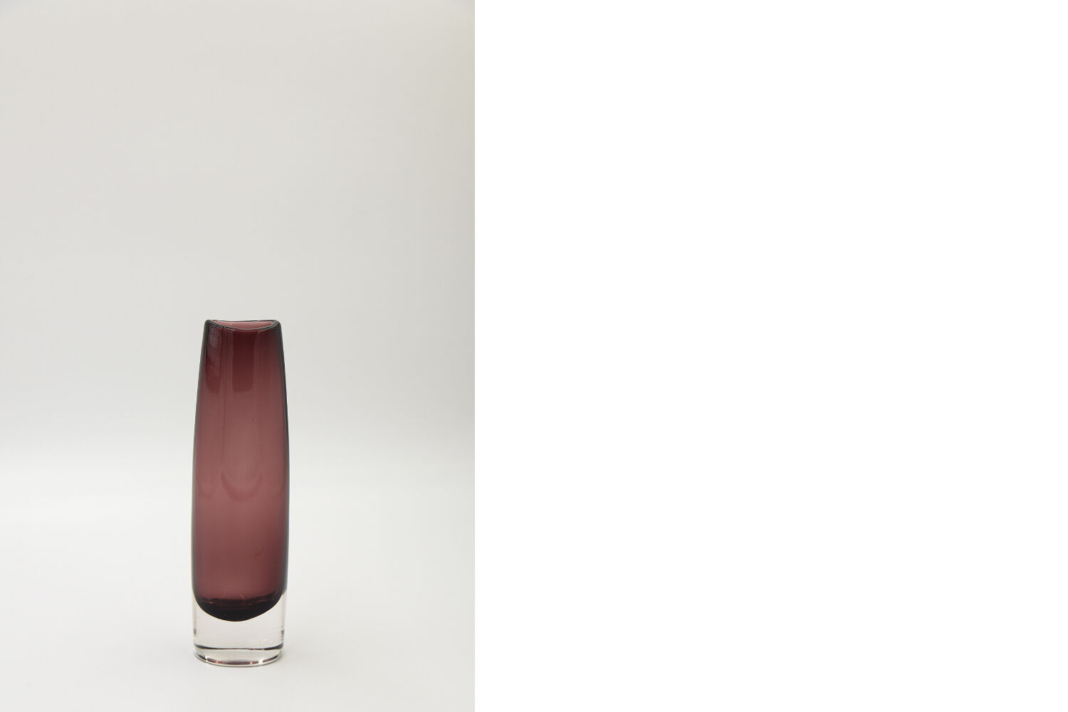 Mid-Century Scandinavian Sommerso Plum Glass Vase, 1950s