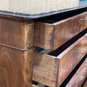 19th century Restoration chest of drawers in mahogany and marble top