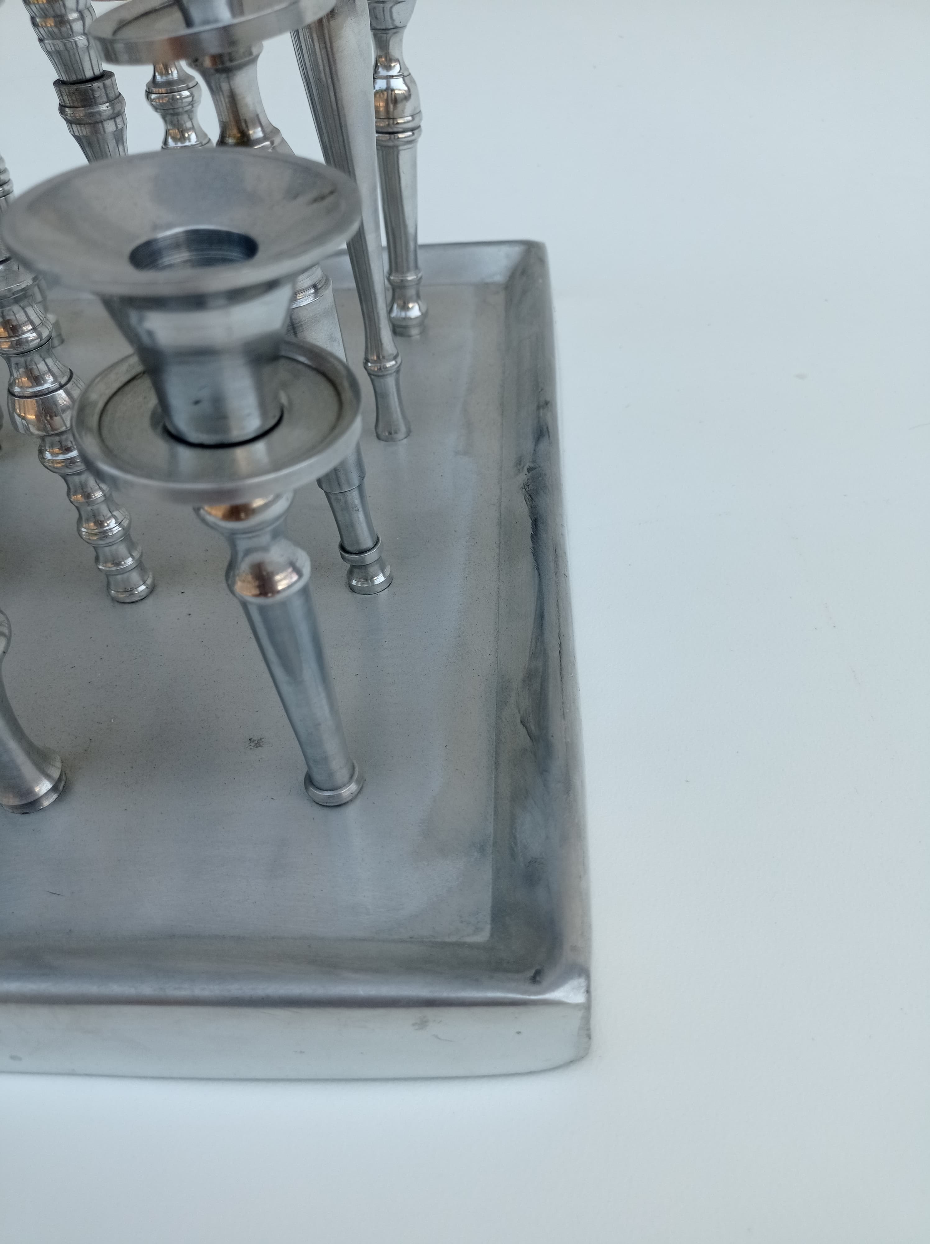 Chandelier en métal pour 16 bougies années 1980