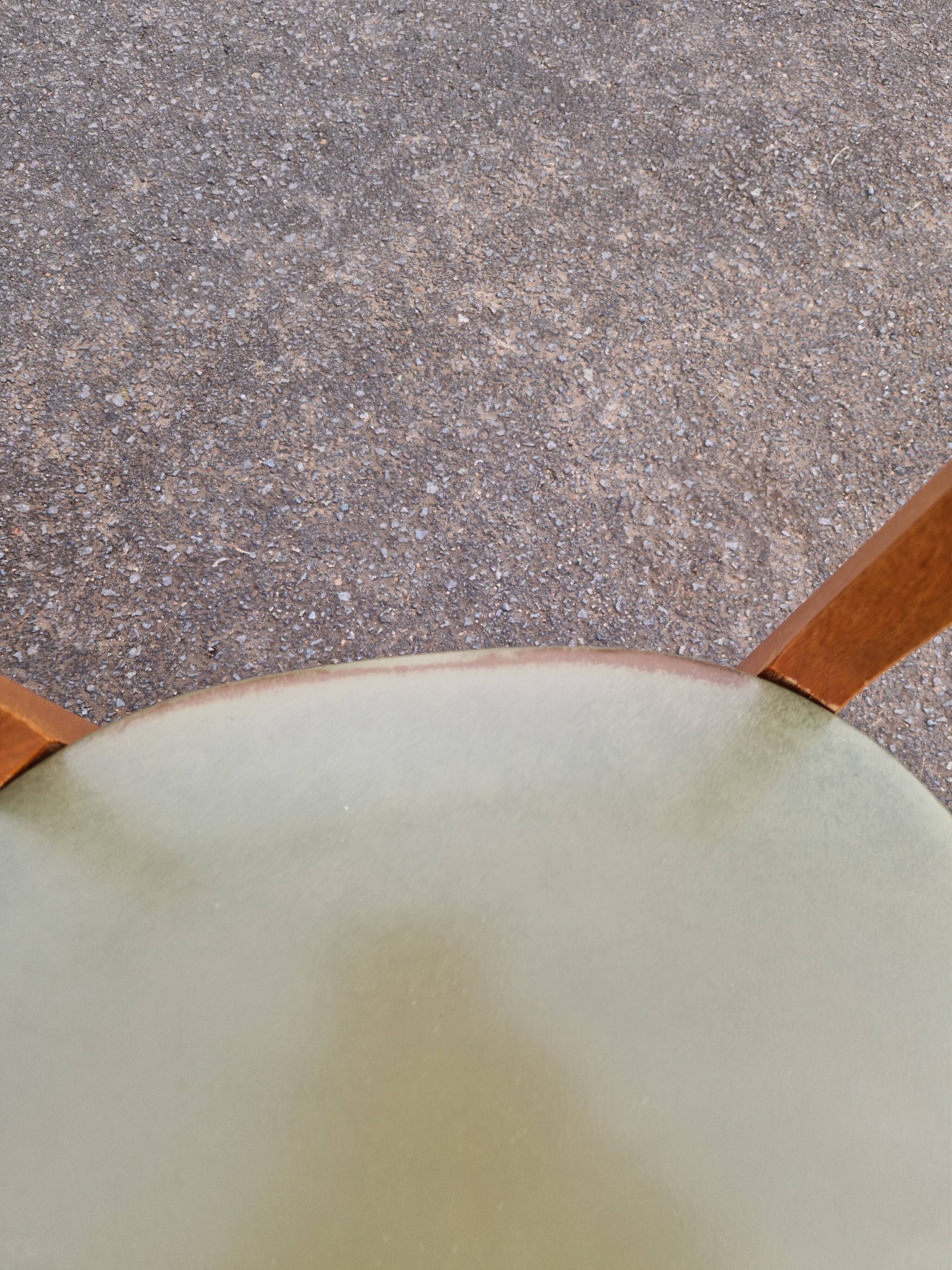 Set of 5 vintage Scandinavian style chairs