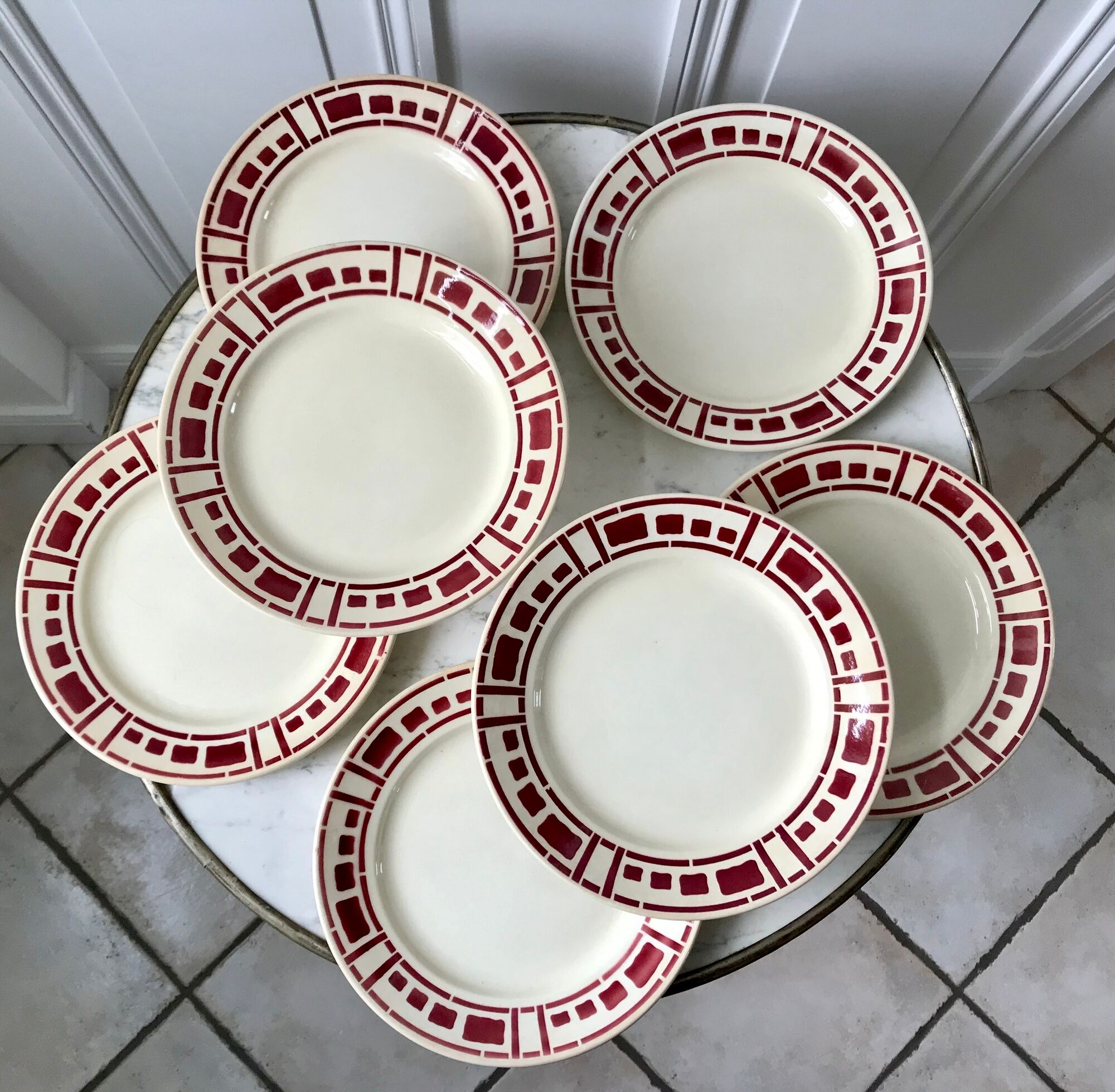 Lot de 7 assiettes plates Badonviller modèle "Barbizon" années 30