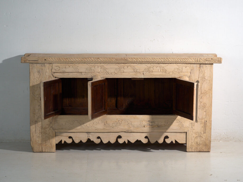 Antique carved pine buffet – China, circa 1930