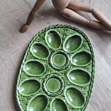 Woven slip egg dish