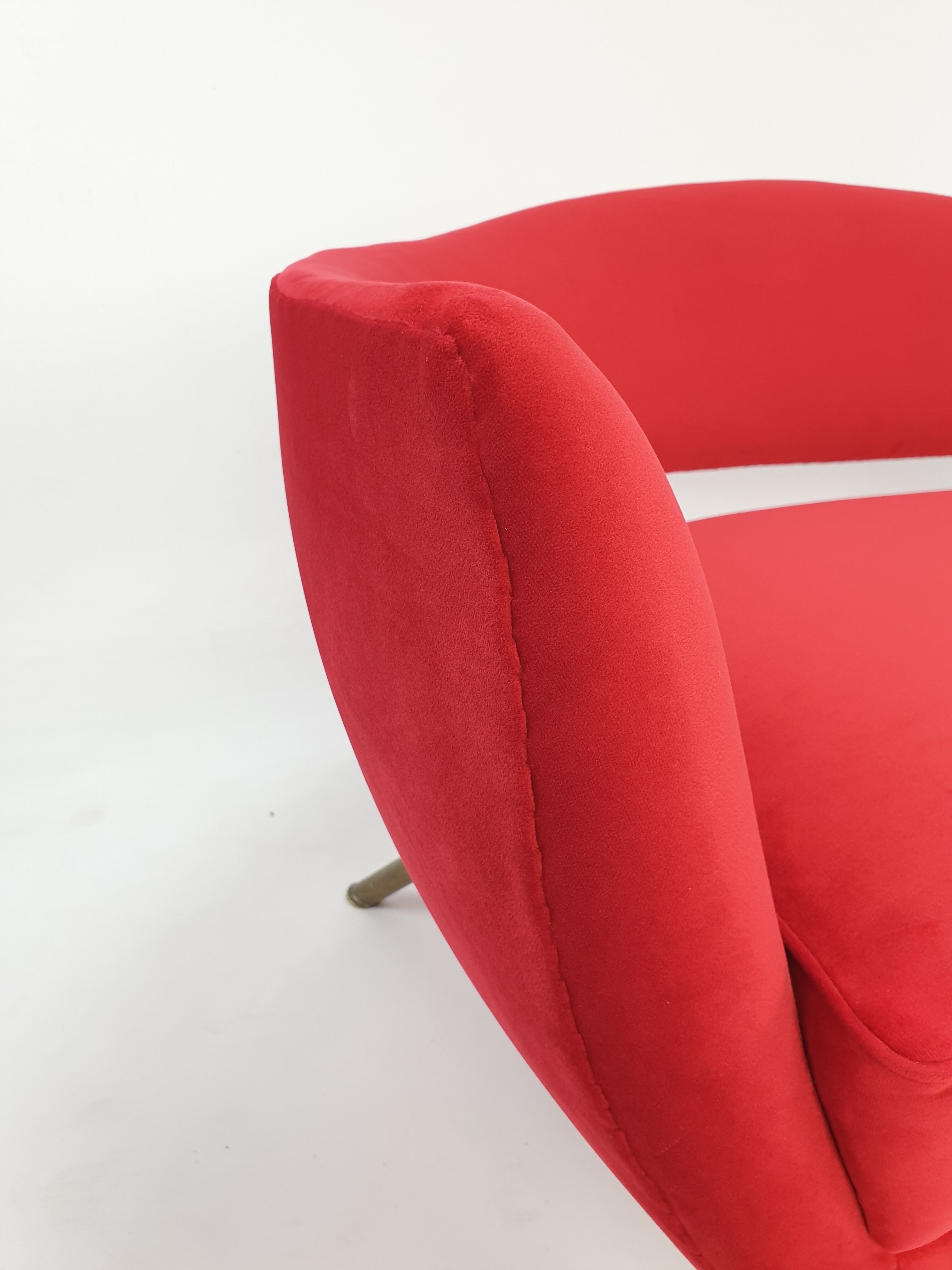 Mid Century Italian Sofa by Lenzi Nello 1954