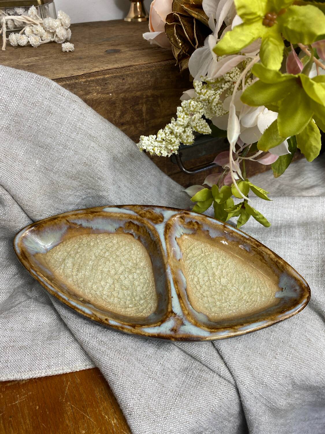Glazed ceramic pocket emptier