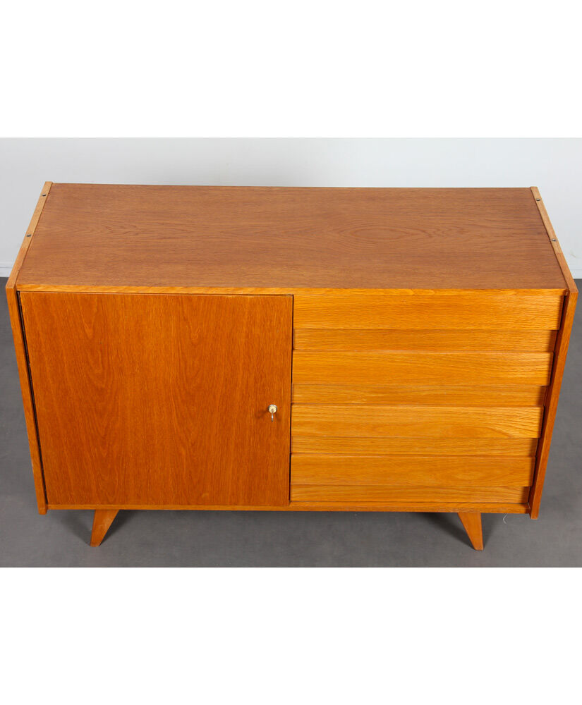 Rangement vintage en chêne par Jiri Jiroutek, modèle U-458, 1960