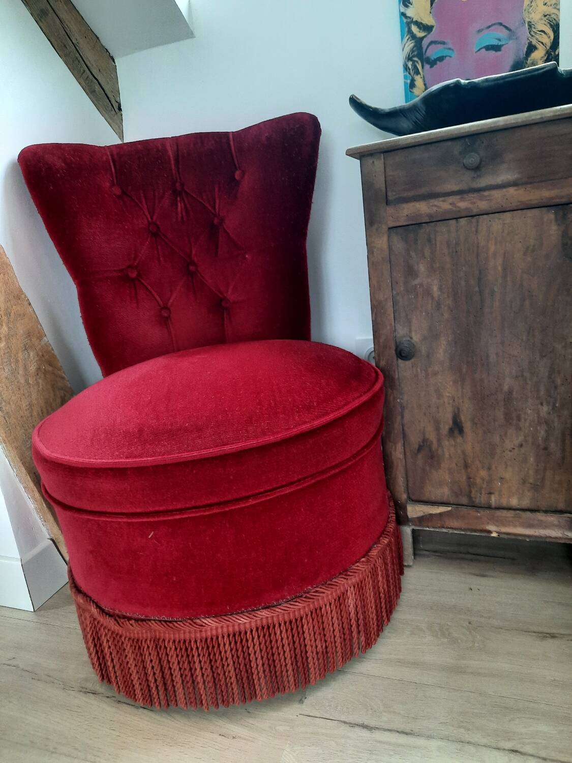 Pair of Napoleon III style red velvet armchairs