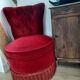Paire de chauffeuses, crapauds en velours rouge style Napoléon III