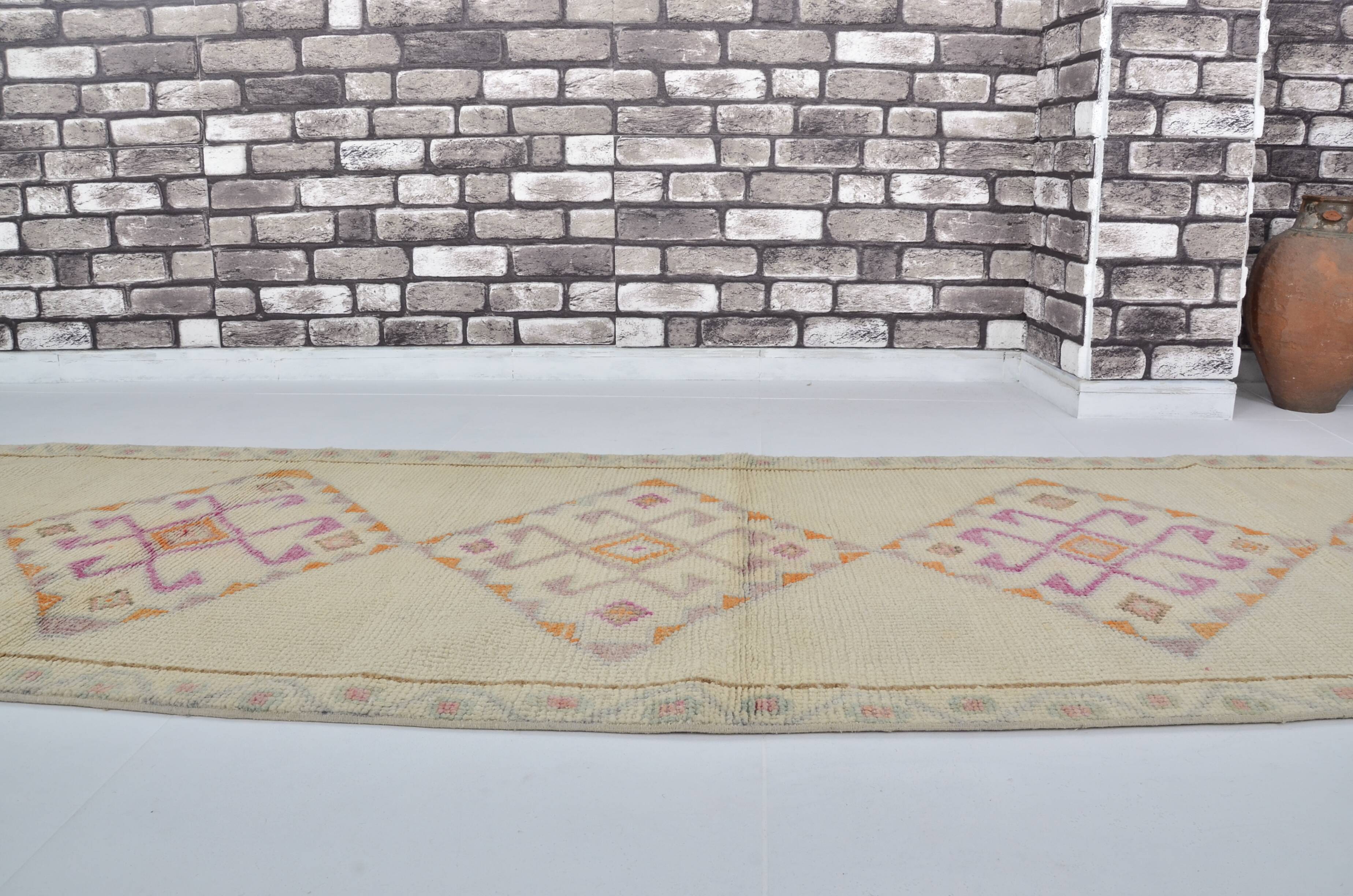 Geometric Vintage White Oushak Runner sku 2080