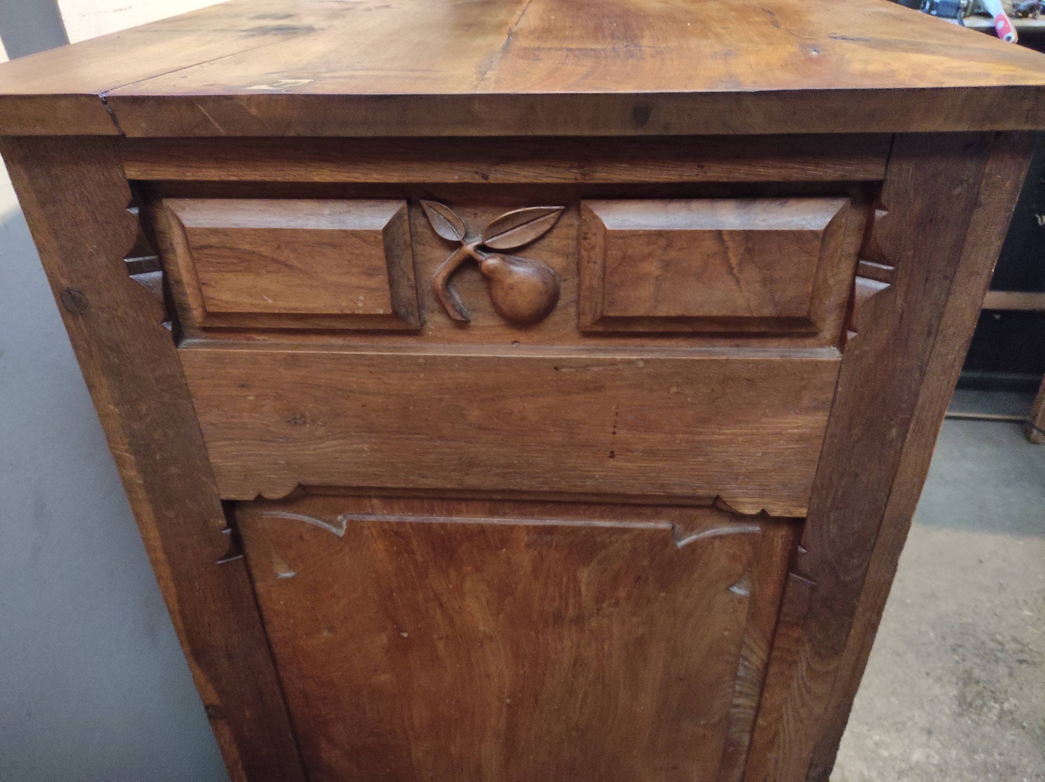 Former Parisian oak buffet 2 doors 2 drawers