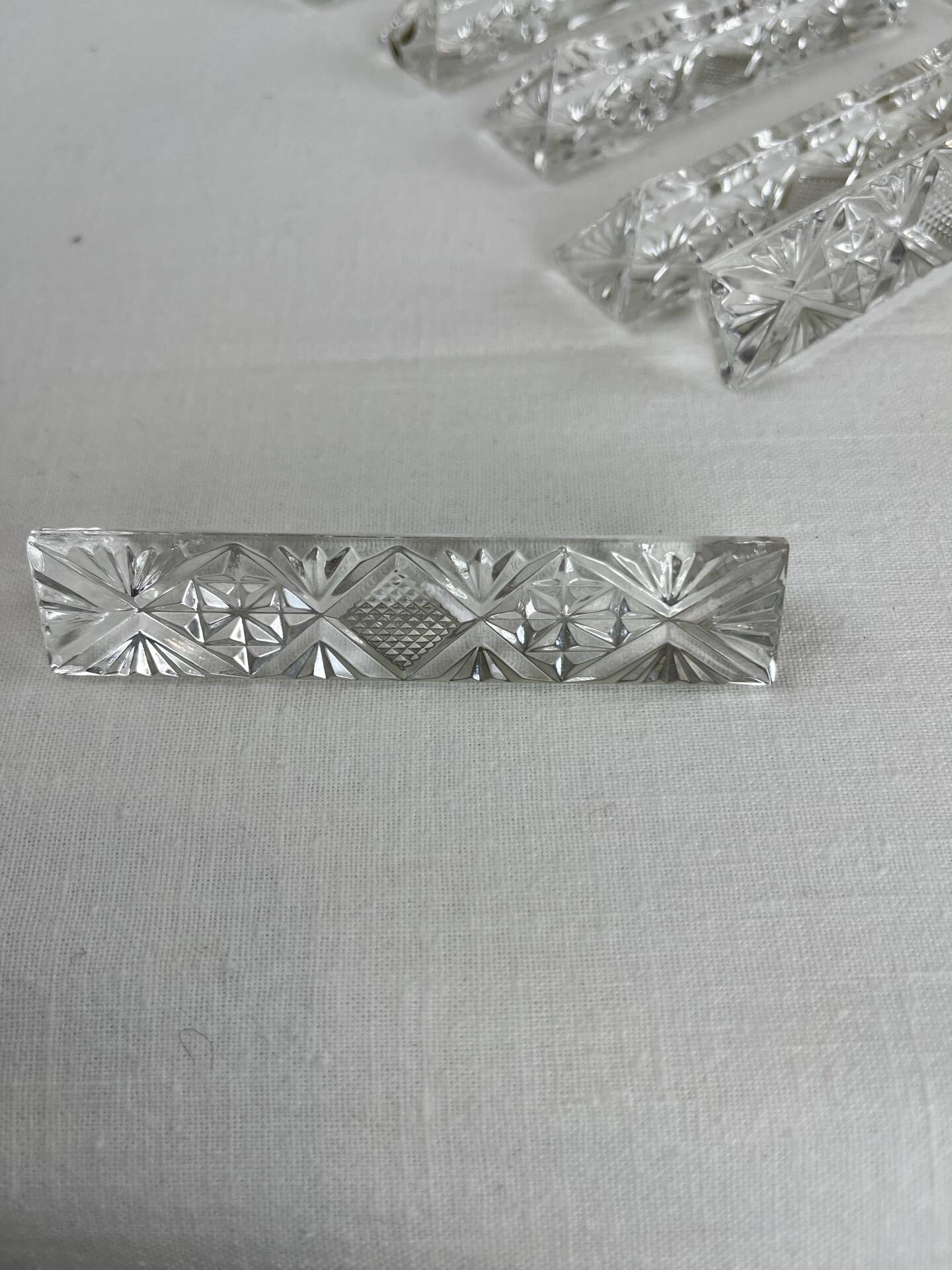 12 Crystal knife holders