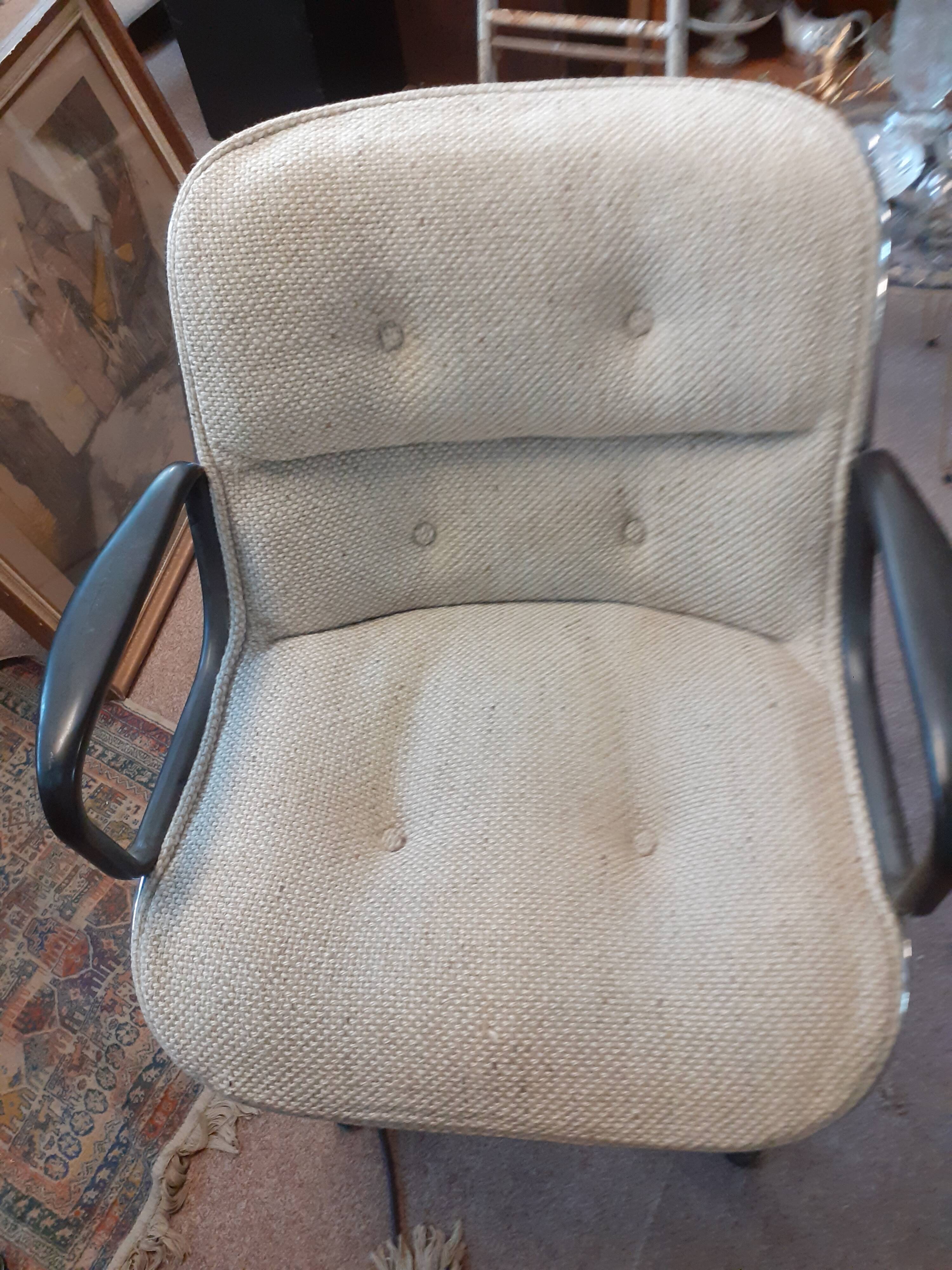 Set of 6 chairs Charles Pollock international editor Knoll