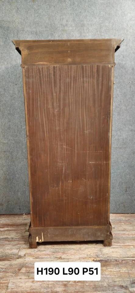 Display cabinet / Antique Renaissance-style bookcase – Carved wood – H 190 cm