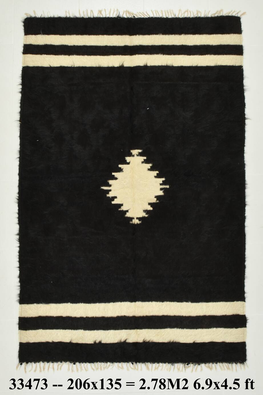 4x7 Cream & Black Angora Kilim Rug, 135x206Cm