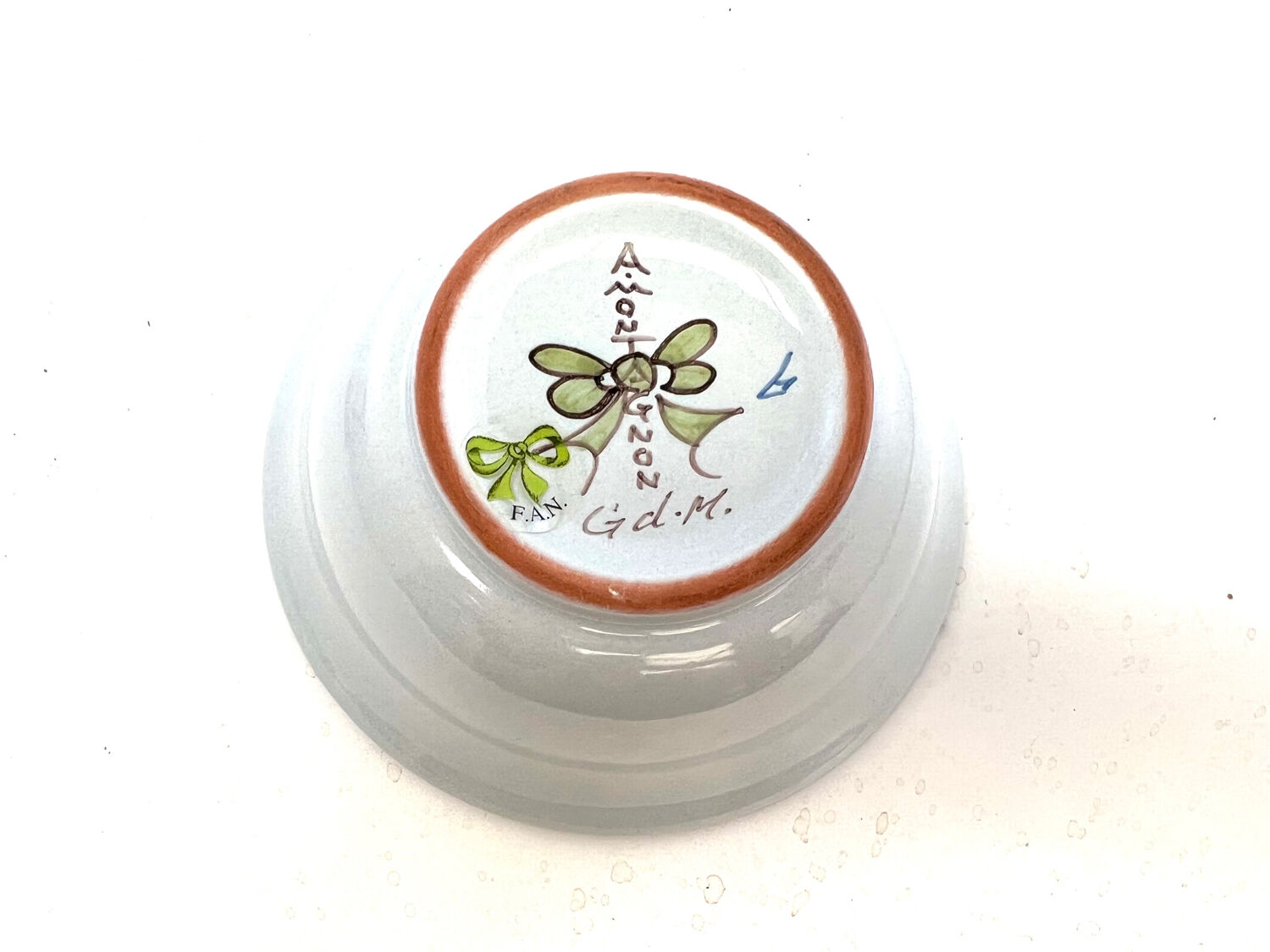 Nevers Montagnon earthenware bowl cup