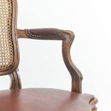 Pair of “cabriolet” armchairs in walnut and canework. Louis XV period. LS5209325