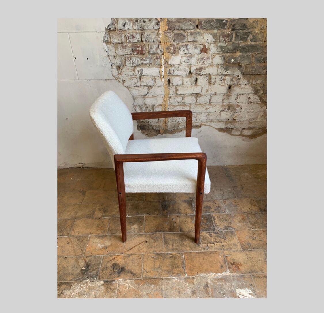 Fauteuil Mid Century bois et tissu laine bouclée