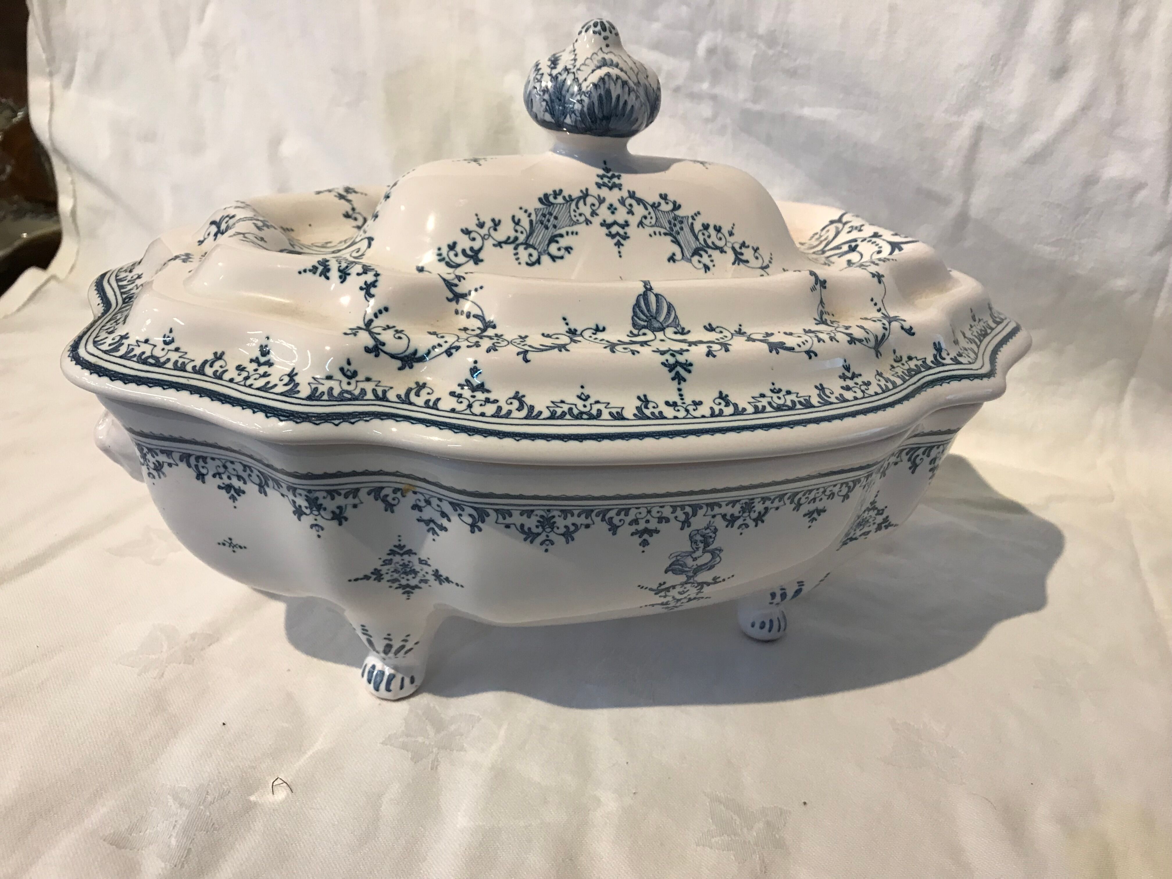 Moustier soup tureen