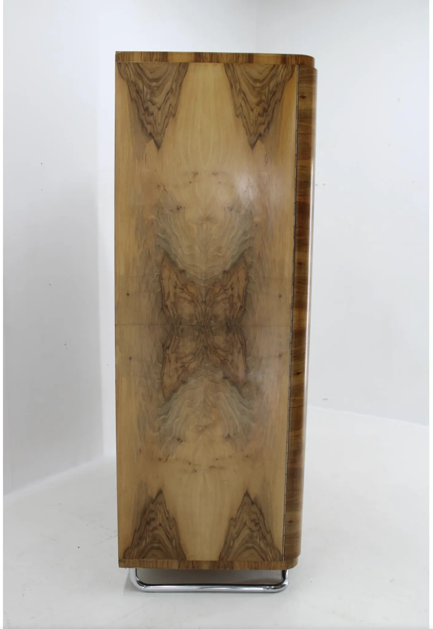 Restored Bauhaus wardrobe from the 1930s in walnut, Czechoslovakia.