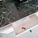 Buffet down Mado renovated tropical paper