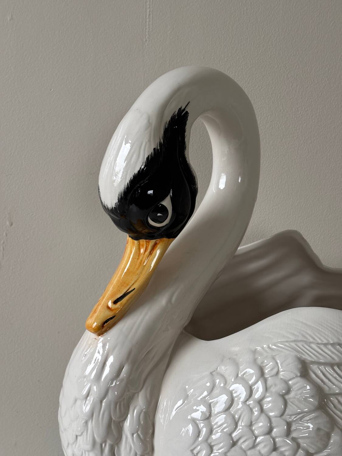 Ceramic swan planter