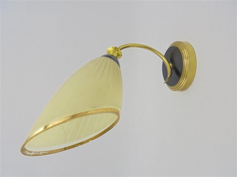 Wall light