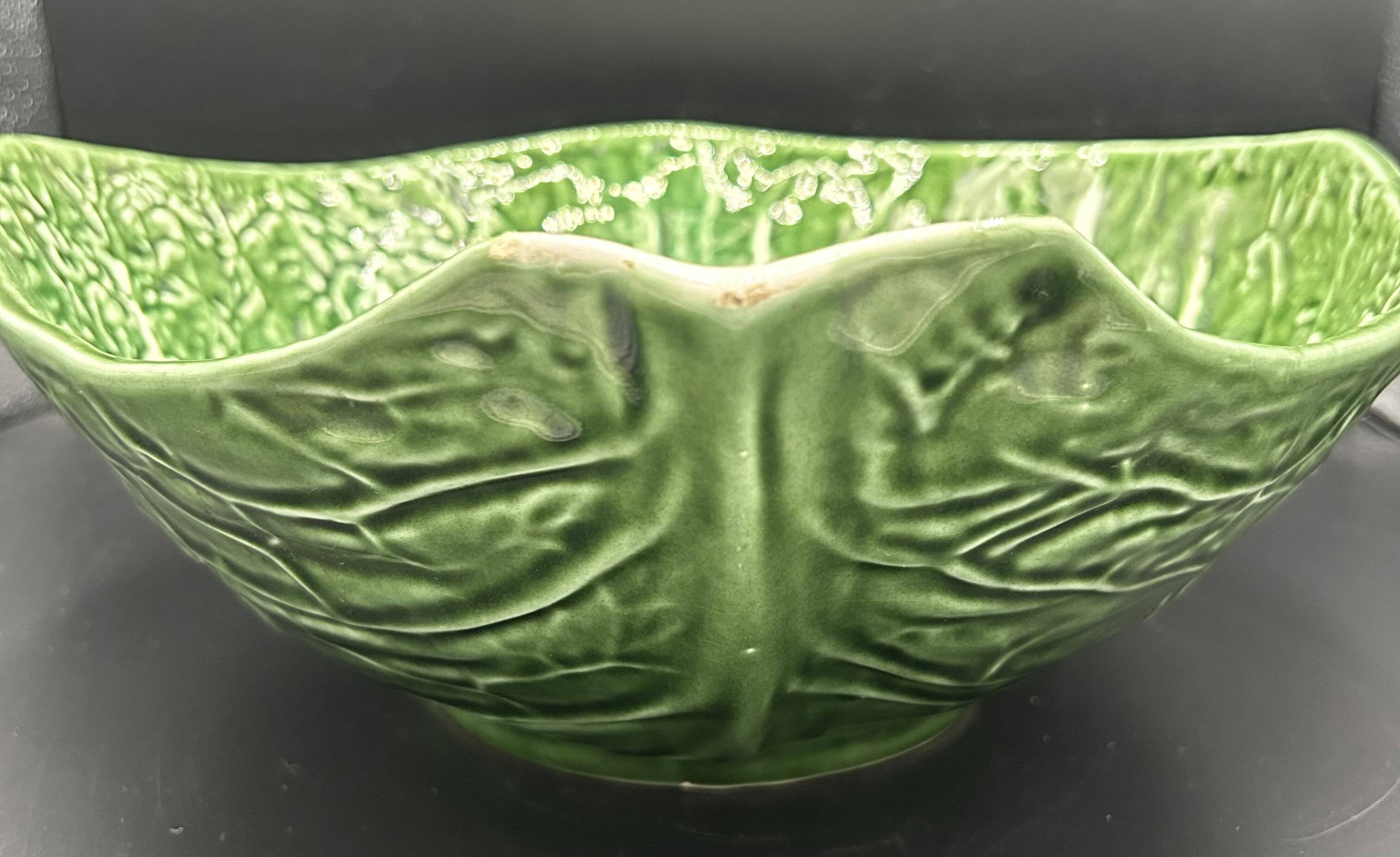 Large Salad Bowl Barbotine Cabbage Leaf - Portugal Vintage P.777A