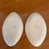 2 iron earthenware dishes