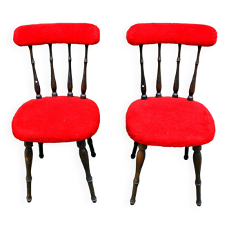 Paire de chaise moumoute rouge année 70